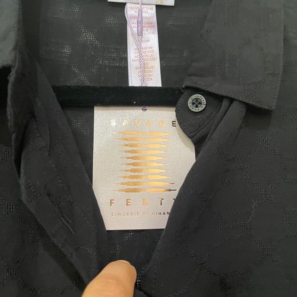 Savage x Fenty Woven Voile Monogram Sleep Crop Shirt with Drawstring - Picture 7 of 9